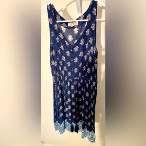 Pink Rose blue printed dress, size small.